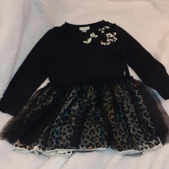 Cute Black Dress with Bow Details - Picture 1 of 6